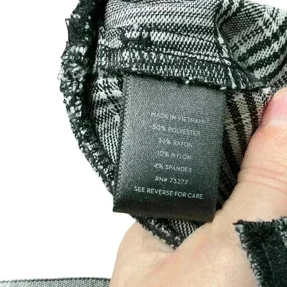 Simply Vera Vera Wang Dress Pants Size XL - Picture 4 of 5